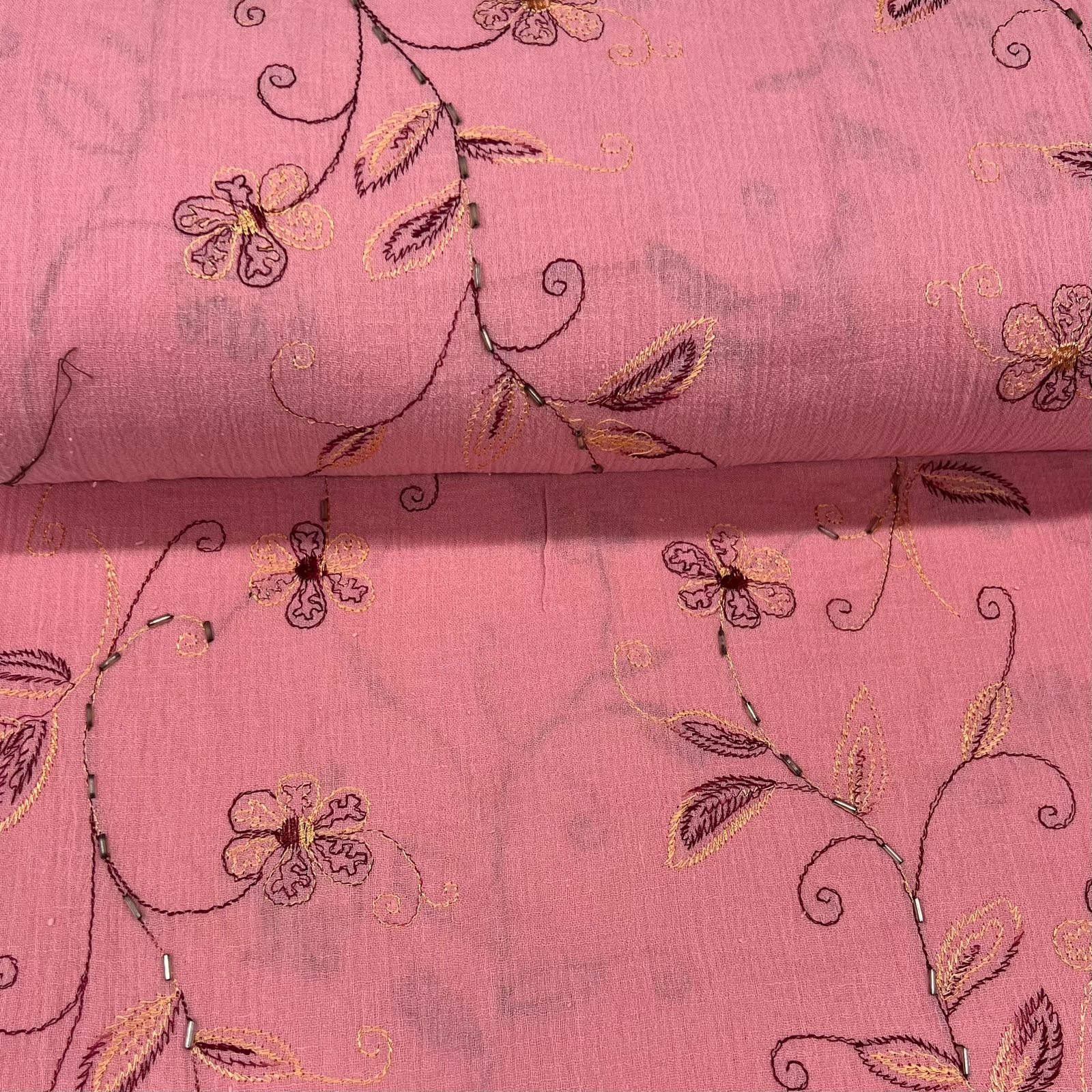 Crepe de Algodão Ramos Rosa Boneca Jasmine RRR
