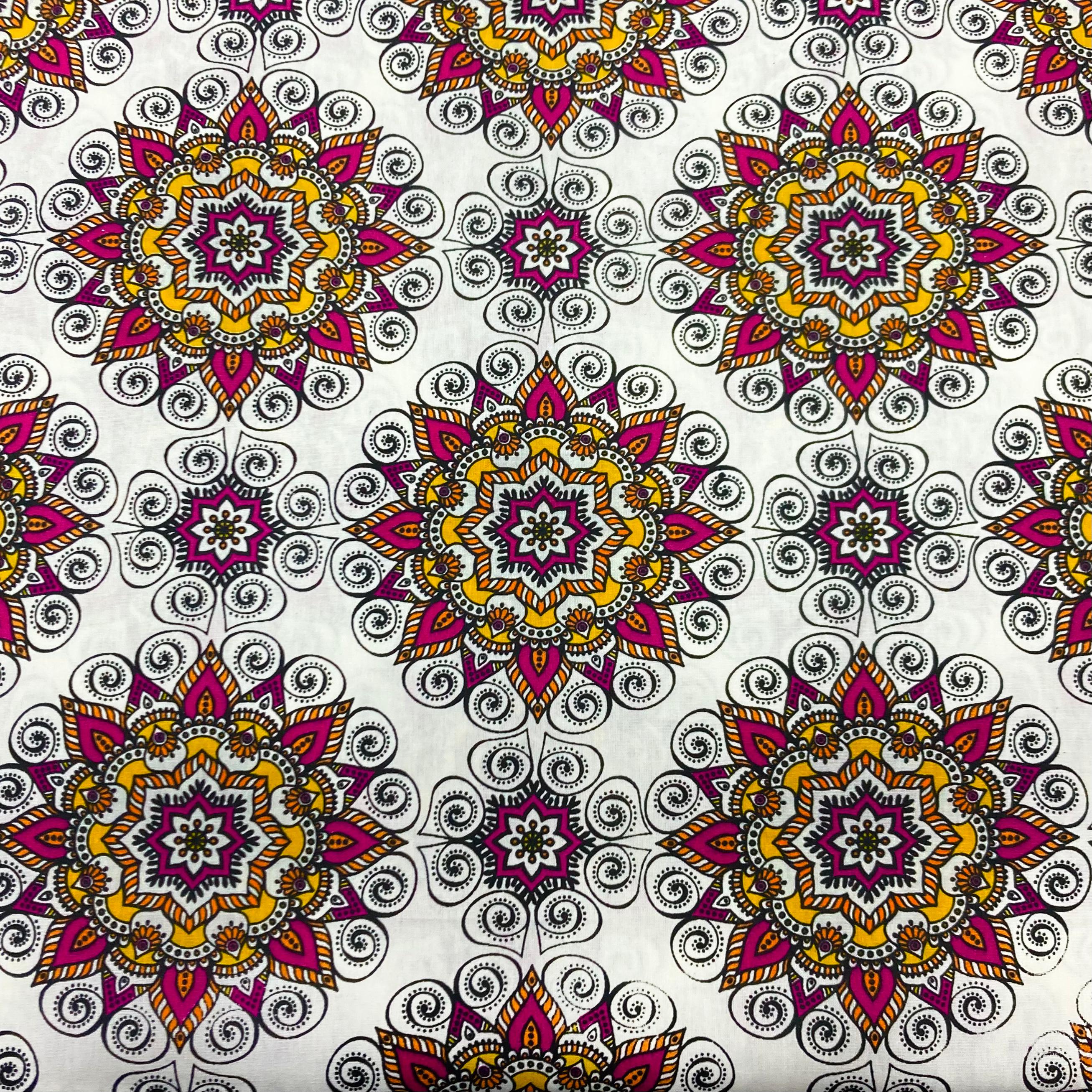 Tricoline Mandala fundo Branco LIQUIDA