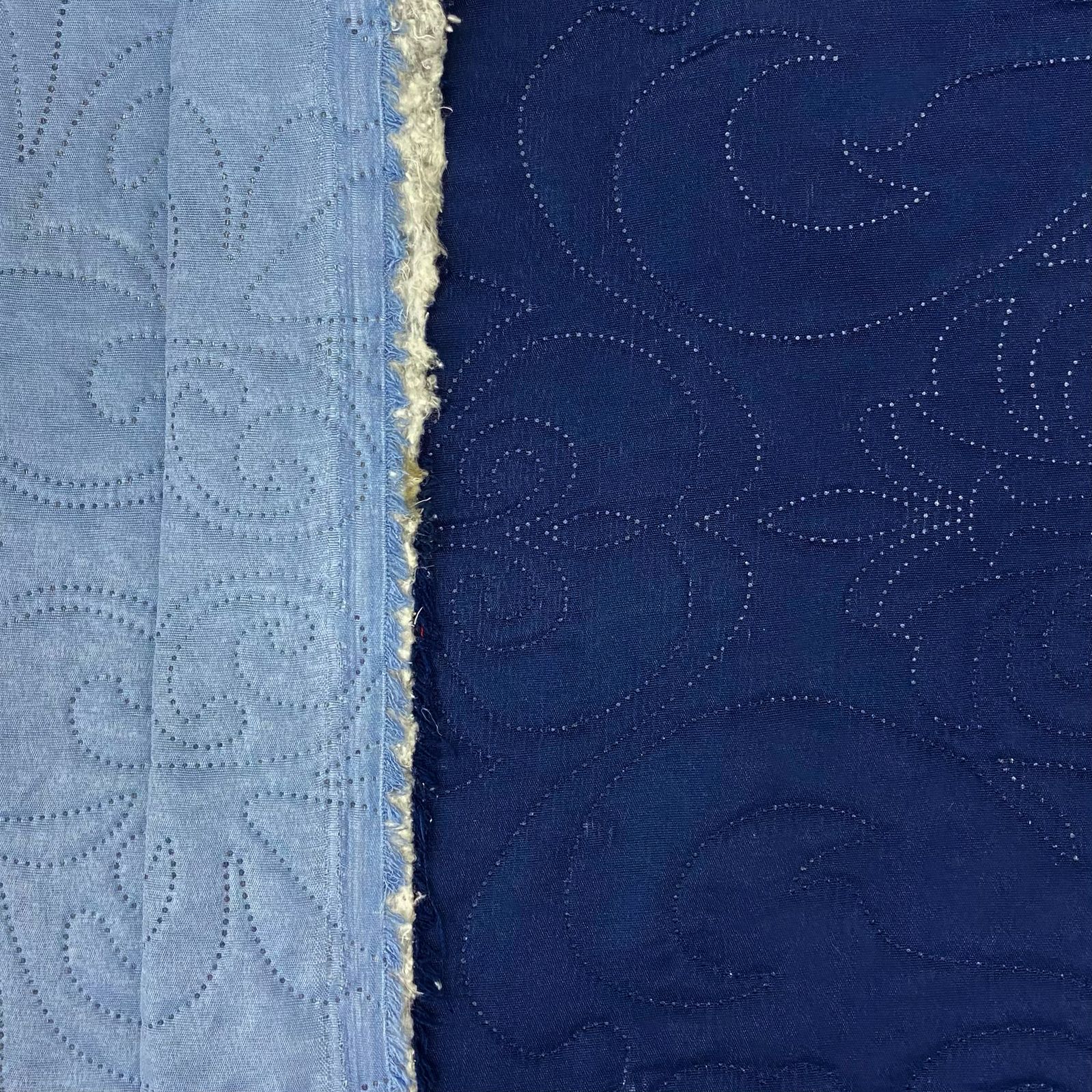 Matelassê Azul Marinho LIVE