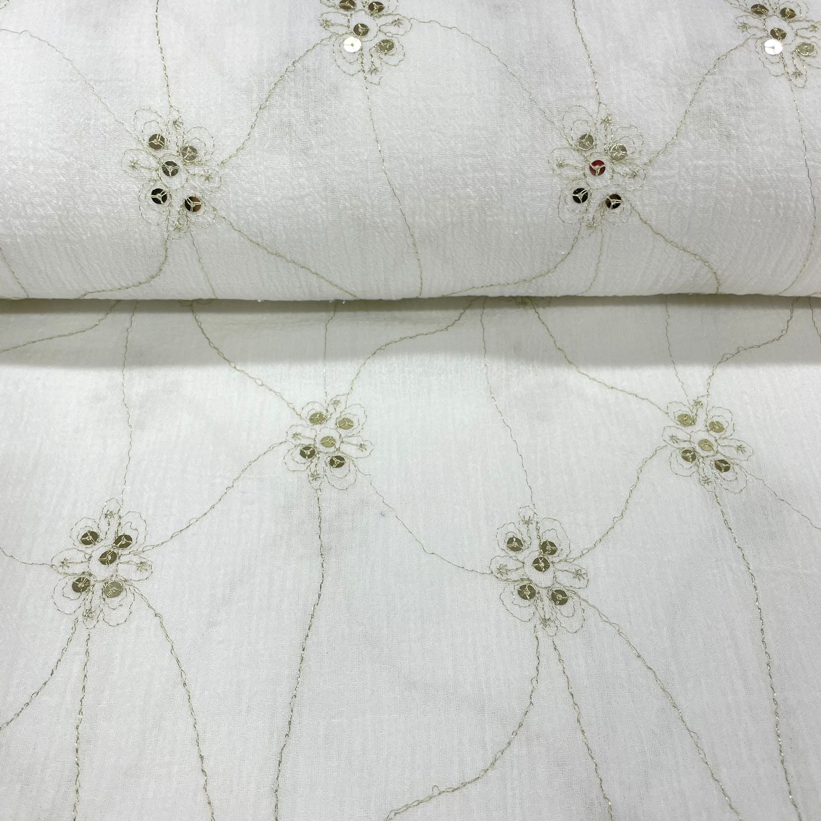 Crepe de Algodão Branco e Dourado Lantejoula Soleil LIVE