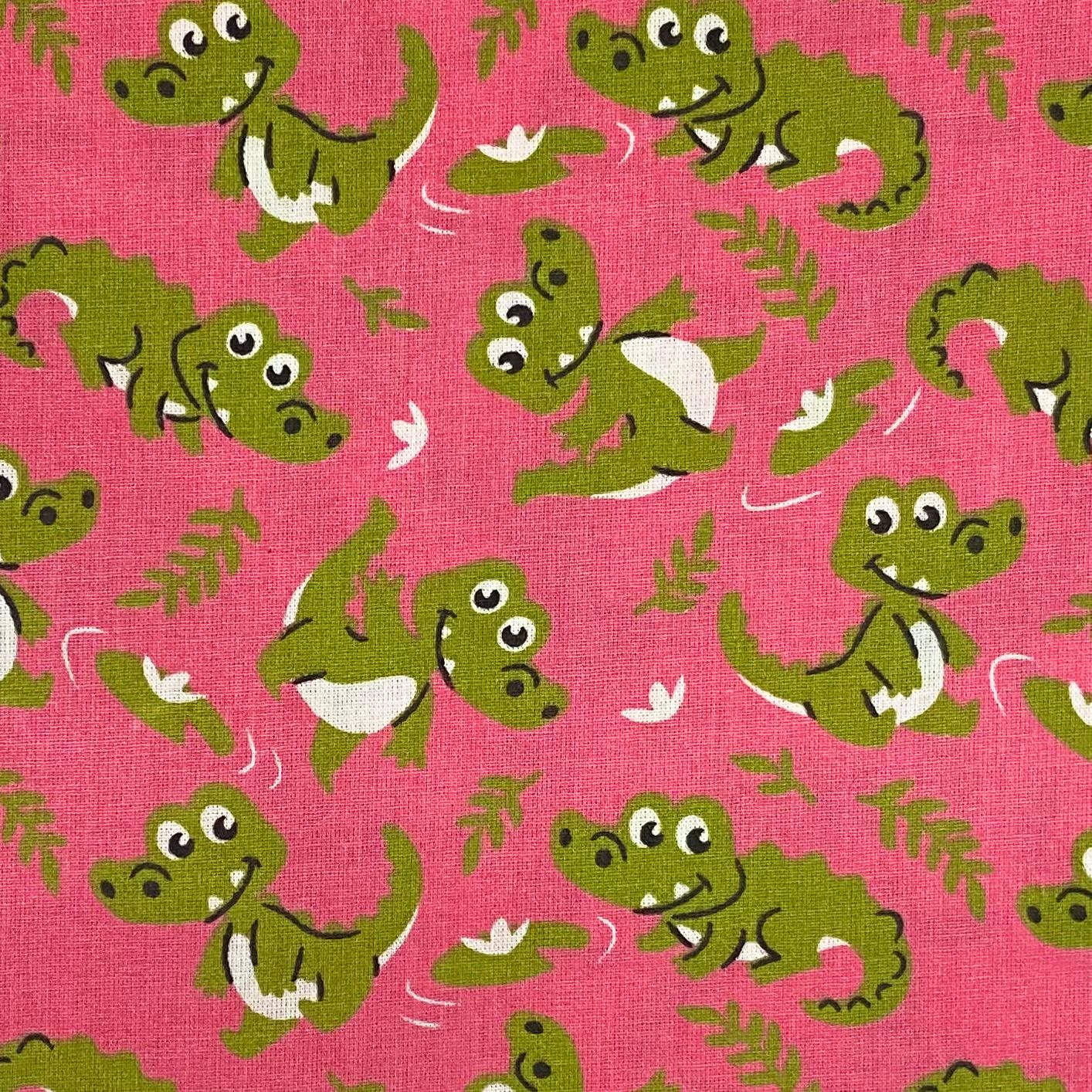 Tricoline Jacaré Fundo Rosa LIVE