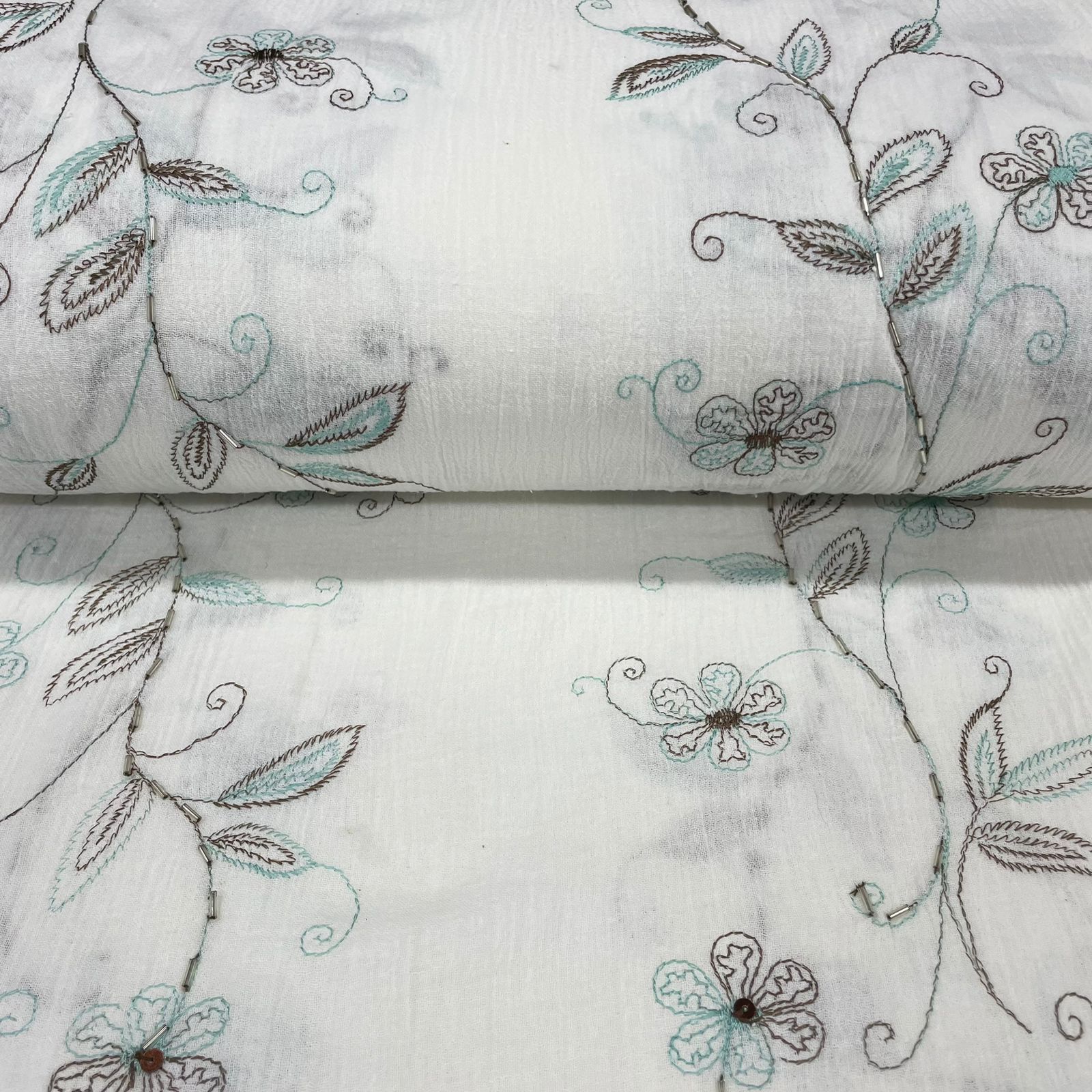 Crepe de Algodão Ramos Branco e Tiffany Jasmine BLACK 