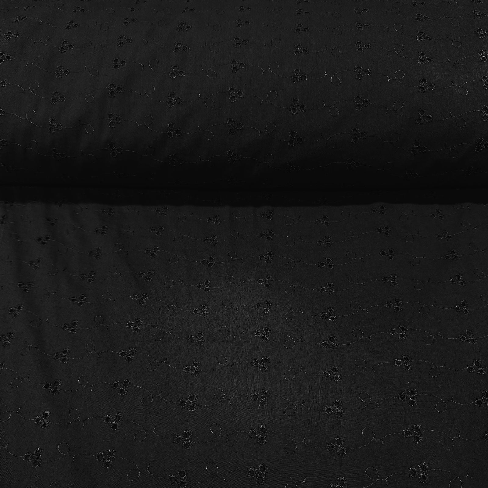 Laise Broderi Preto MALUCA