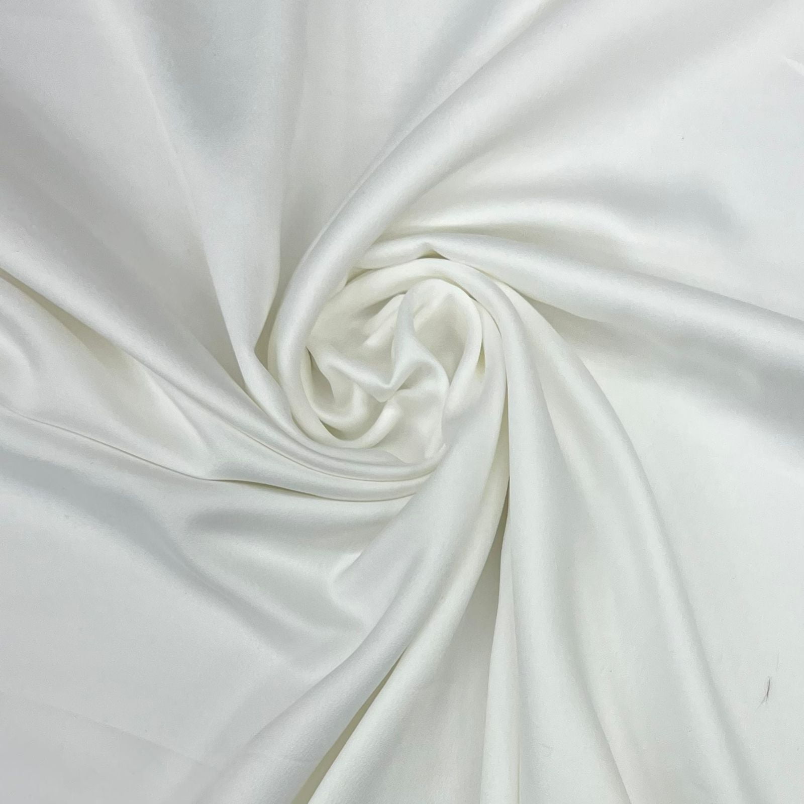 Crepe Amanda Branco LIVE