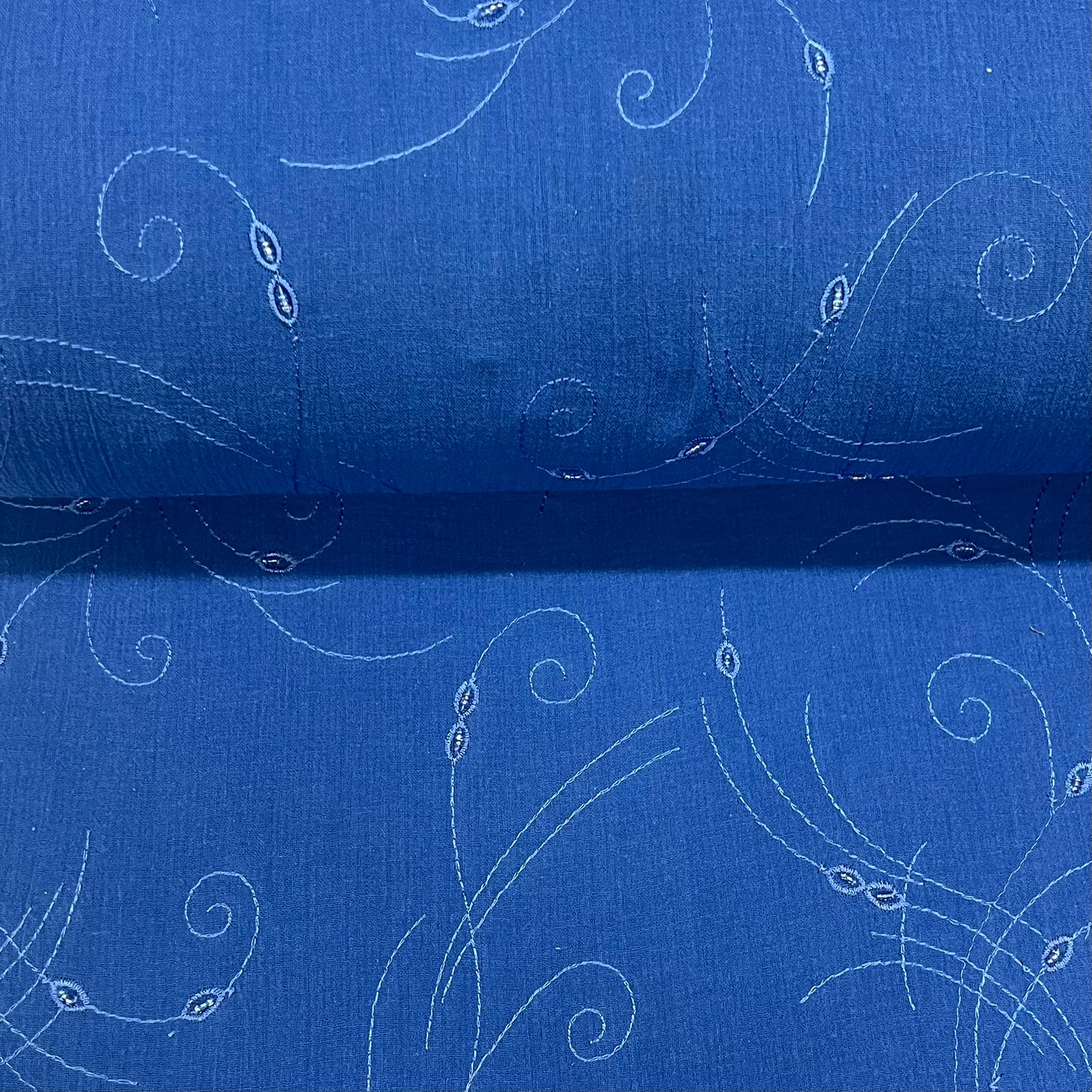 Crepe de Algodão Bordado Azul Royal Purity LIVE