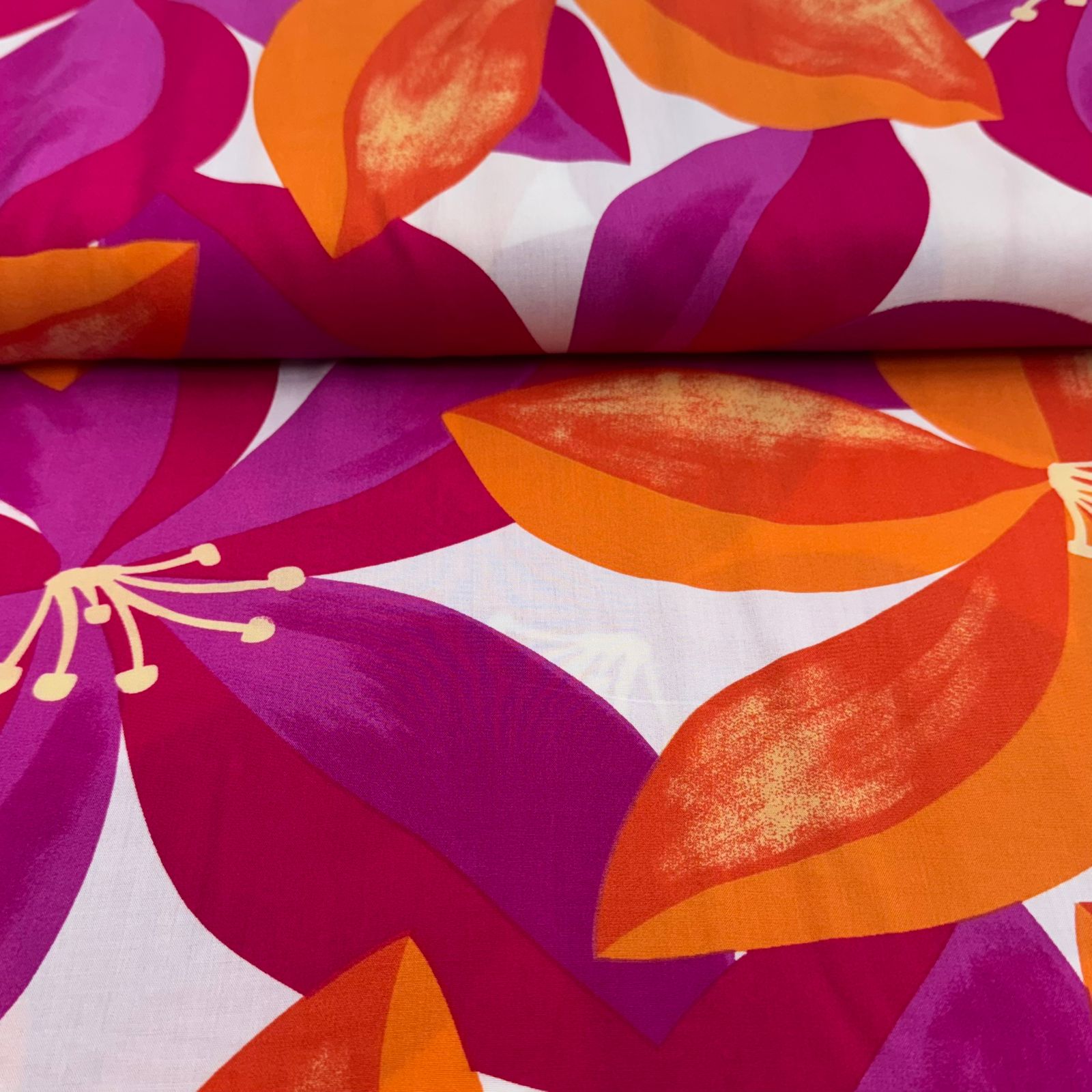 Viscose Flores Quentes RRR