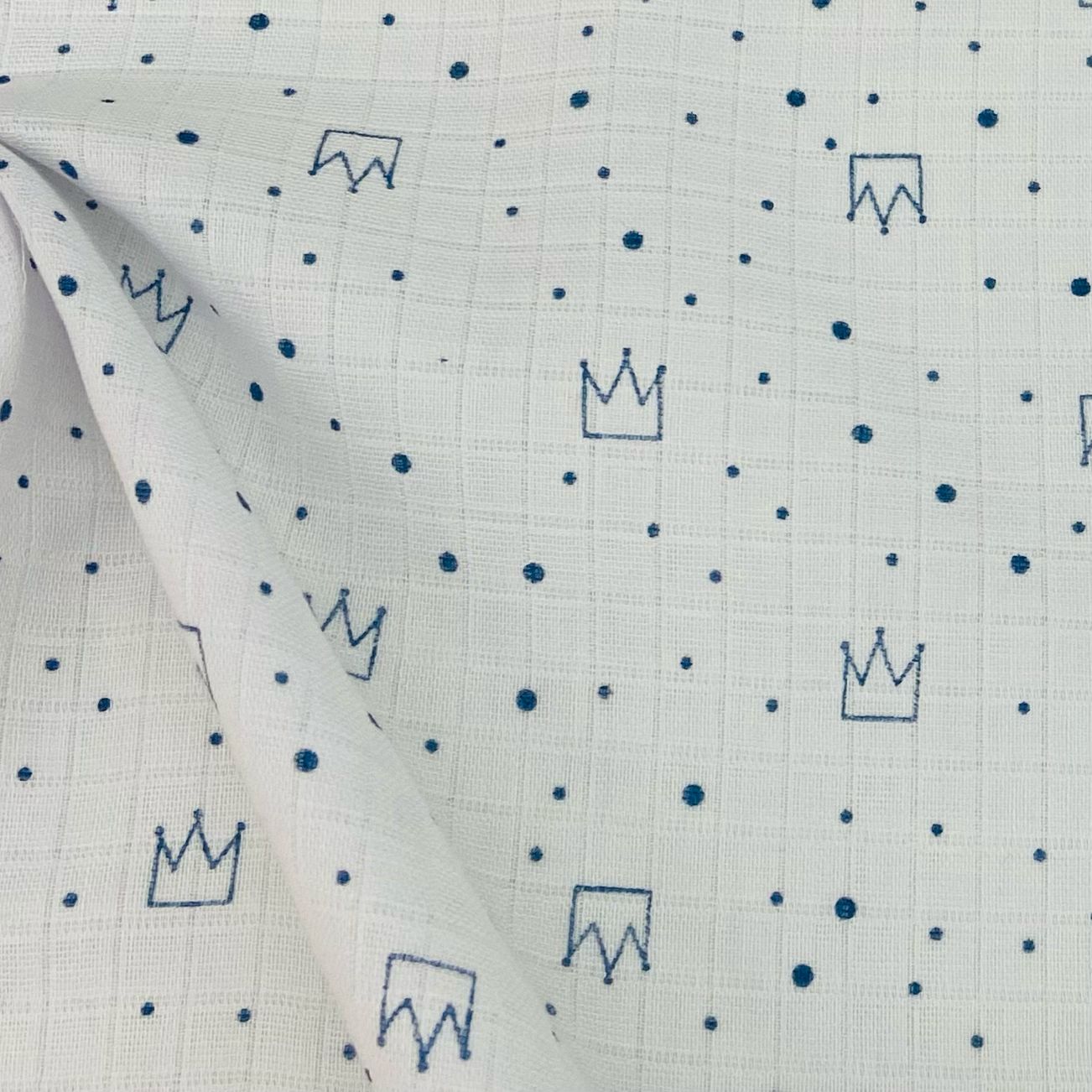 Fralda Quadriculada Mini Coroas Azul