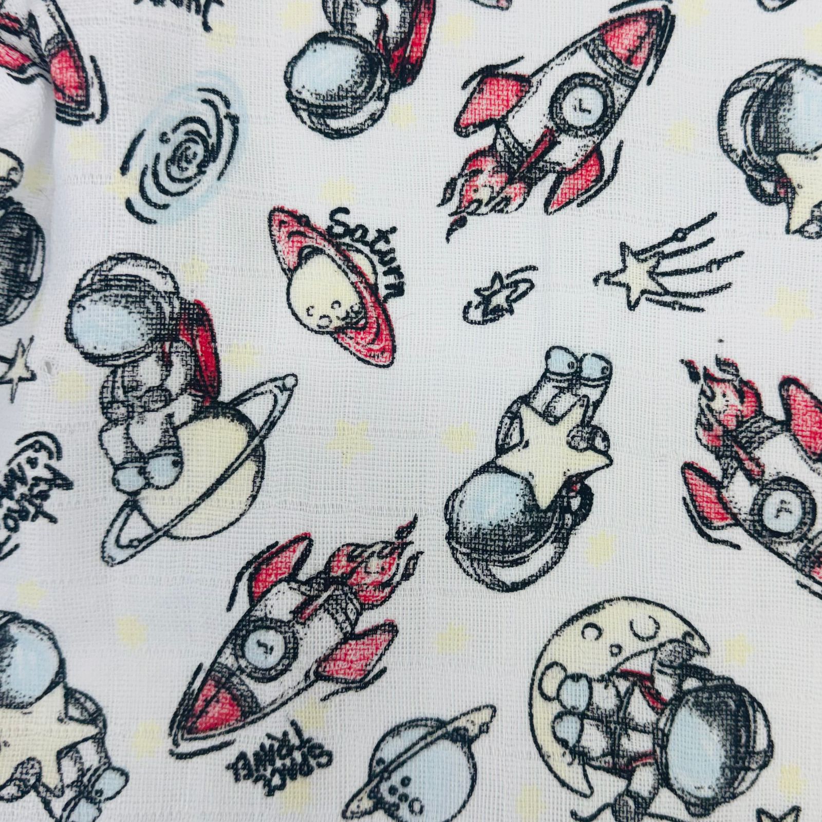 Fralda Quadriculada Estampada Astronauta 70x75