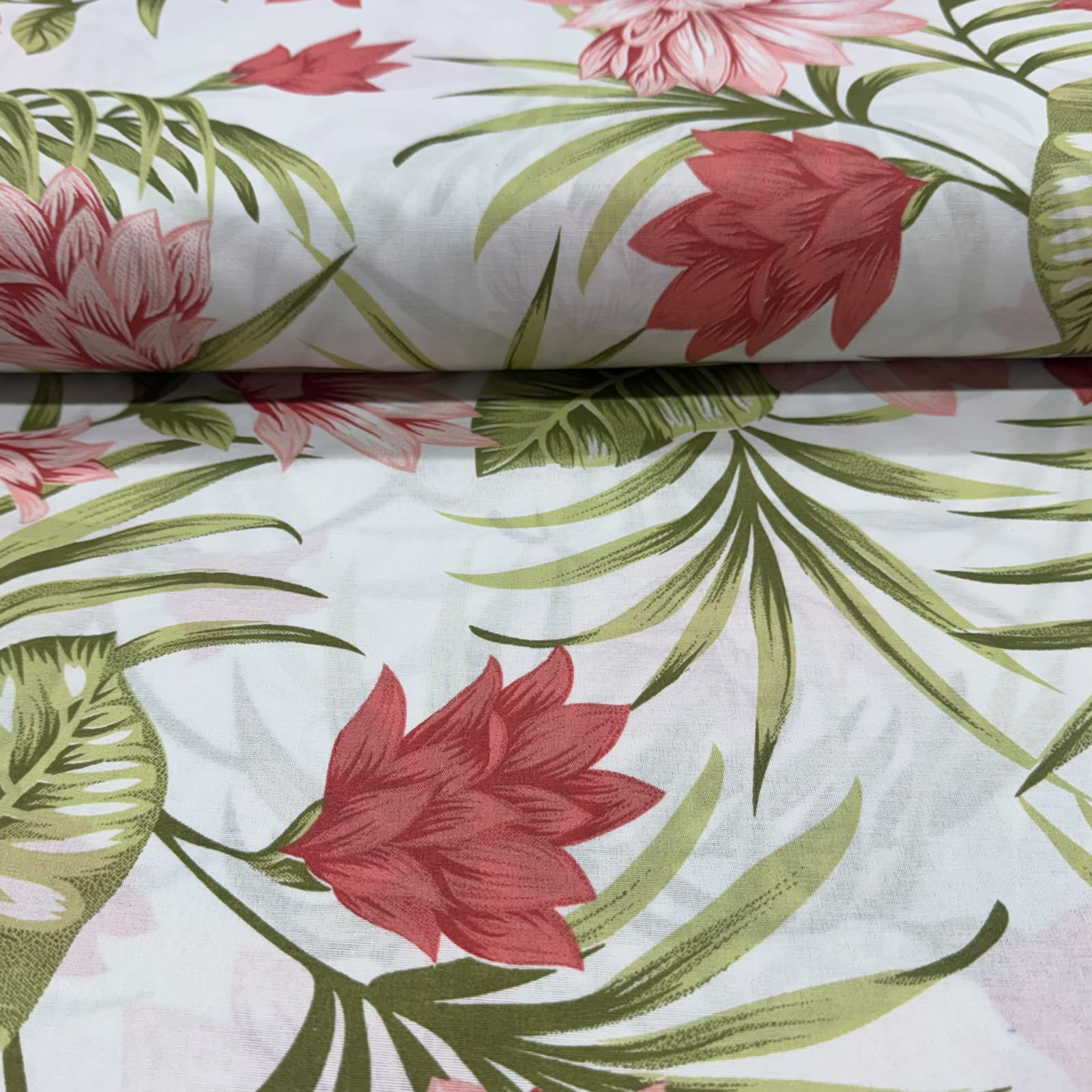 Tergal Estampado Flores Quentes