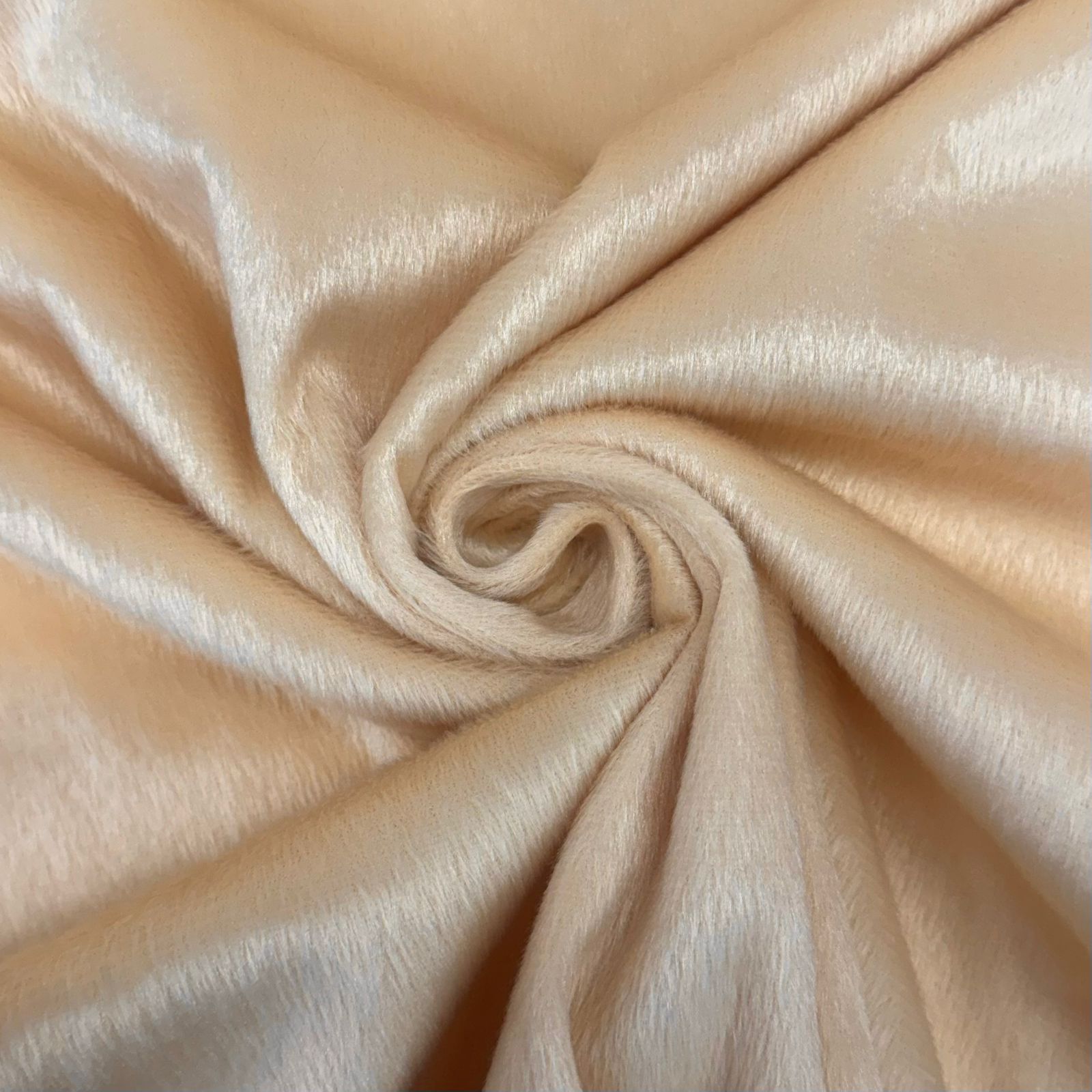 Tecido Velboa Bege Claro