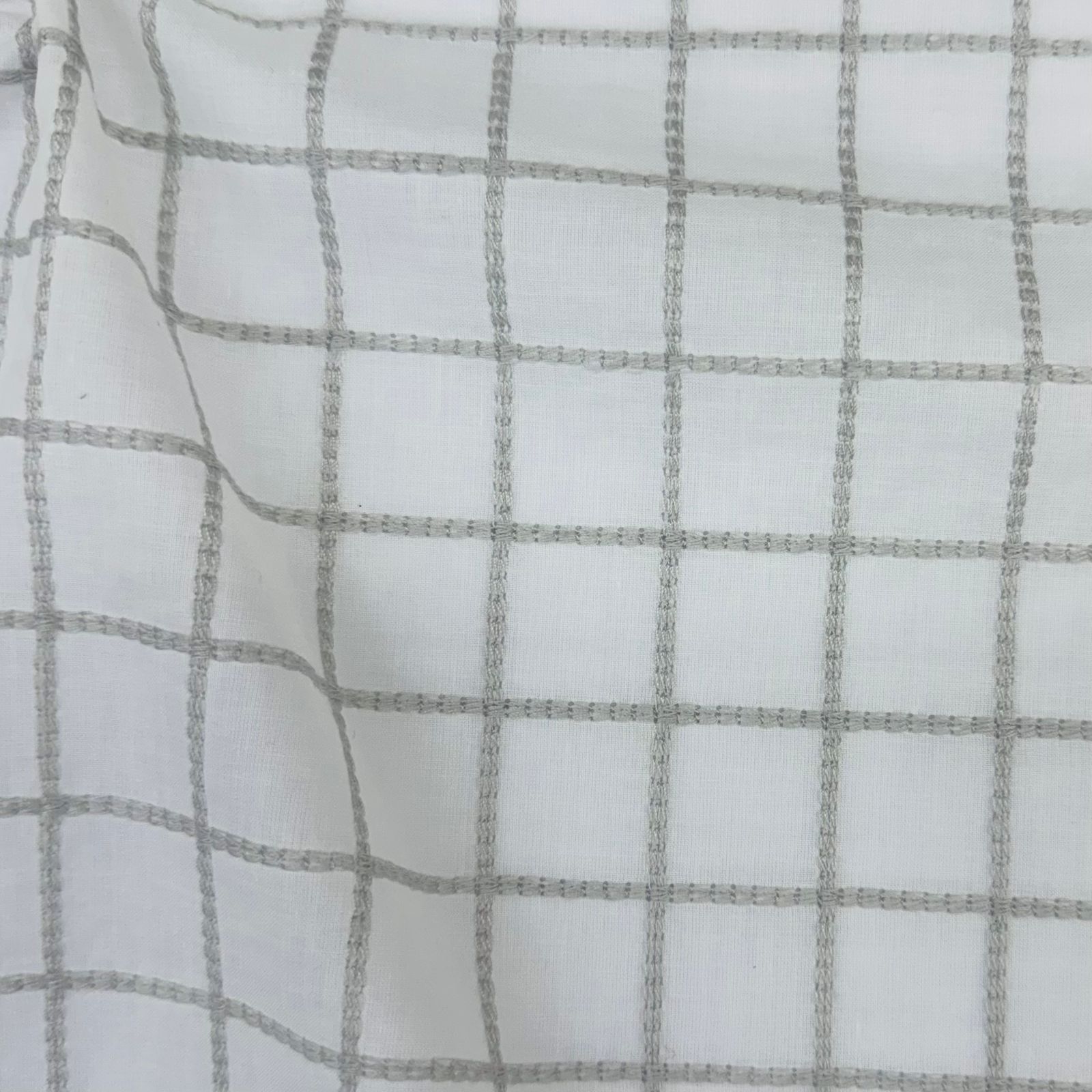 Cambraia de Algodão Grid Cinza