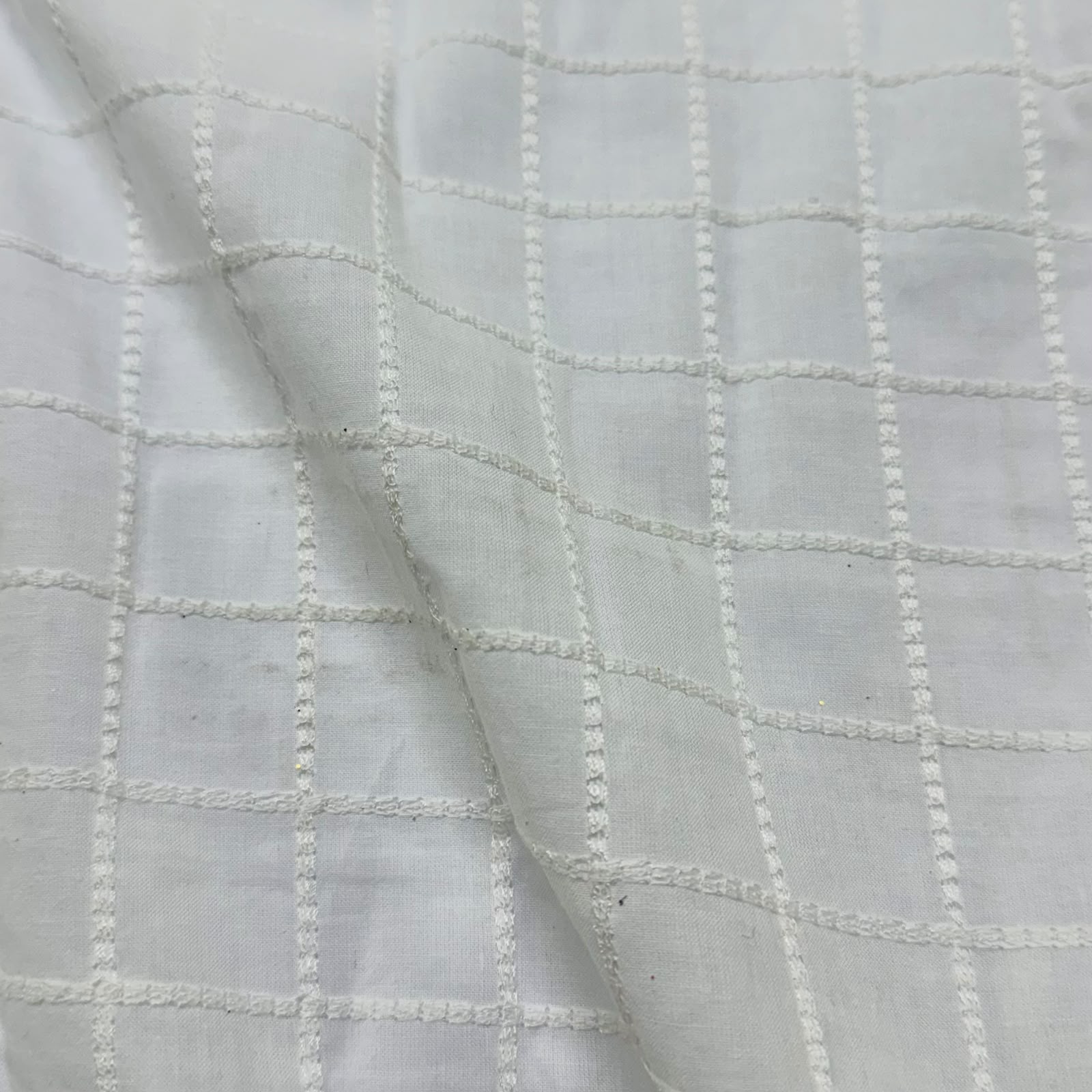 Cambraia de Algodão Grid Off White