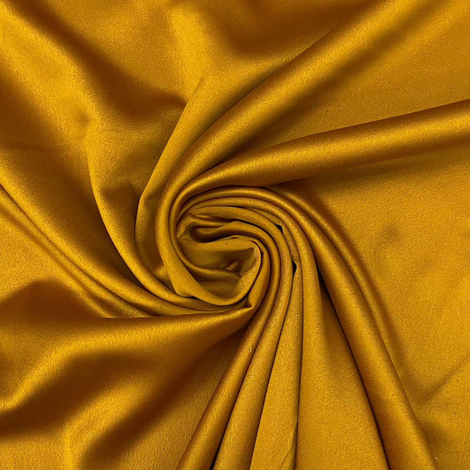 Crepe de Amanda Dourado