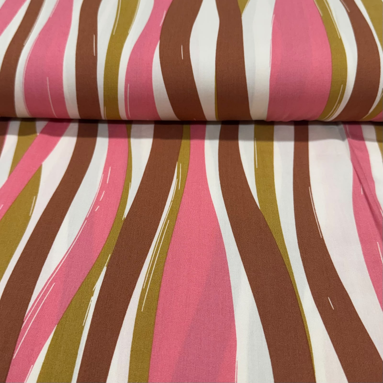 Viscose Folhagem Abstrata Tropical
