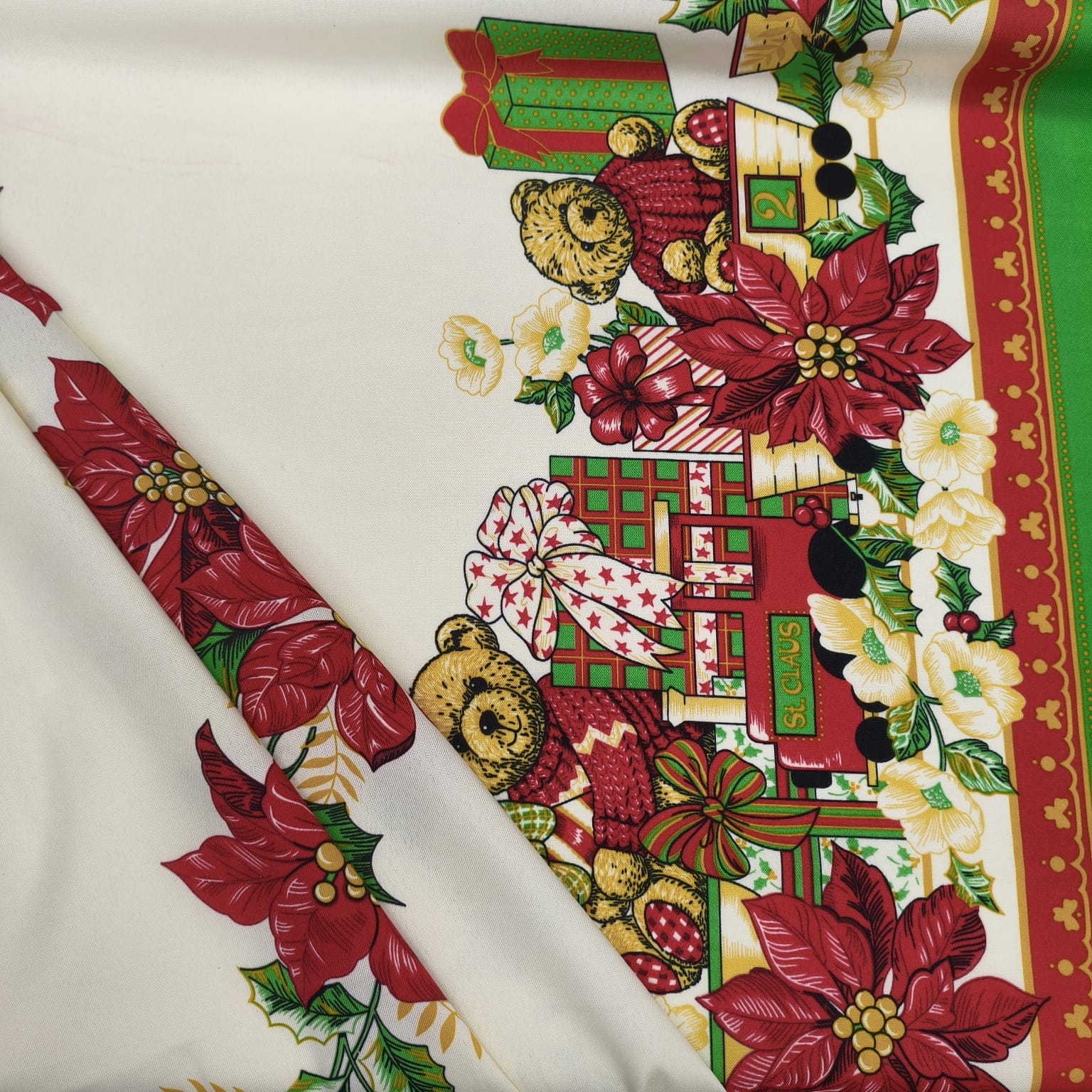 Toalha Natal Ursos de Brinquedo Natalinos