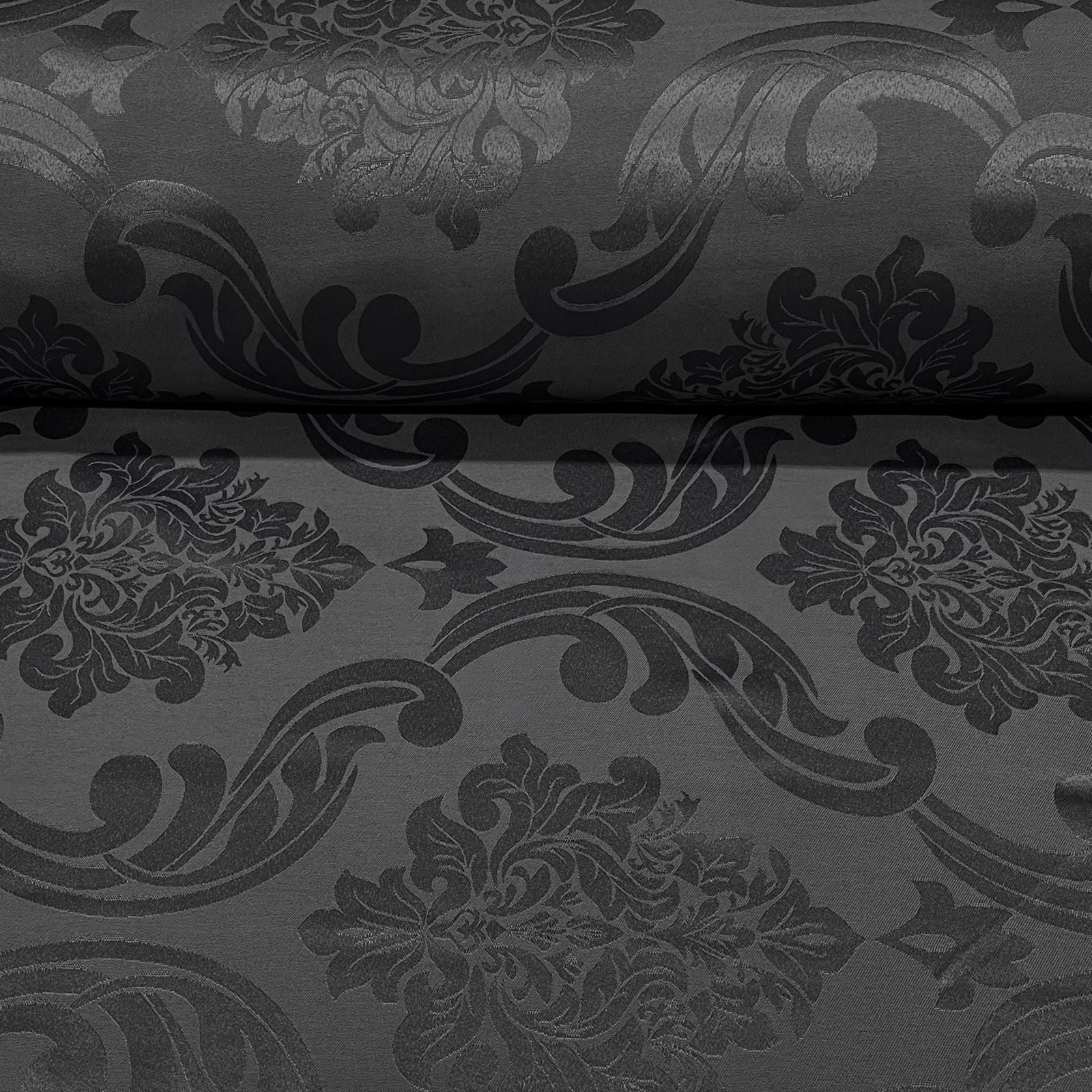 Tecido Jacquard Preto Ornamentos