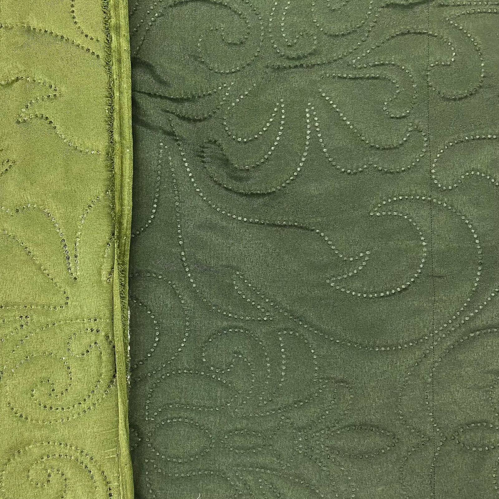 Matelassê Verde Musgo 