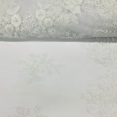 Tule Bordado Flores Belas Branco