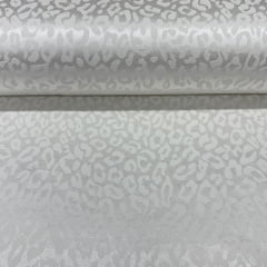 Tecido Algodão Brocado Branco Animal Print