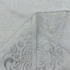 Jacquard Metalizado Branco e Prata