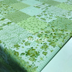 Tricoline 70% Algodão Mosaico de Flores Verde