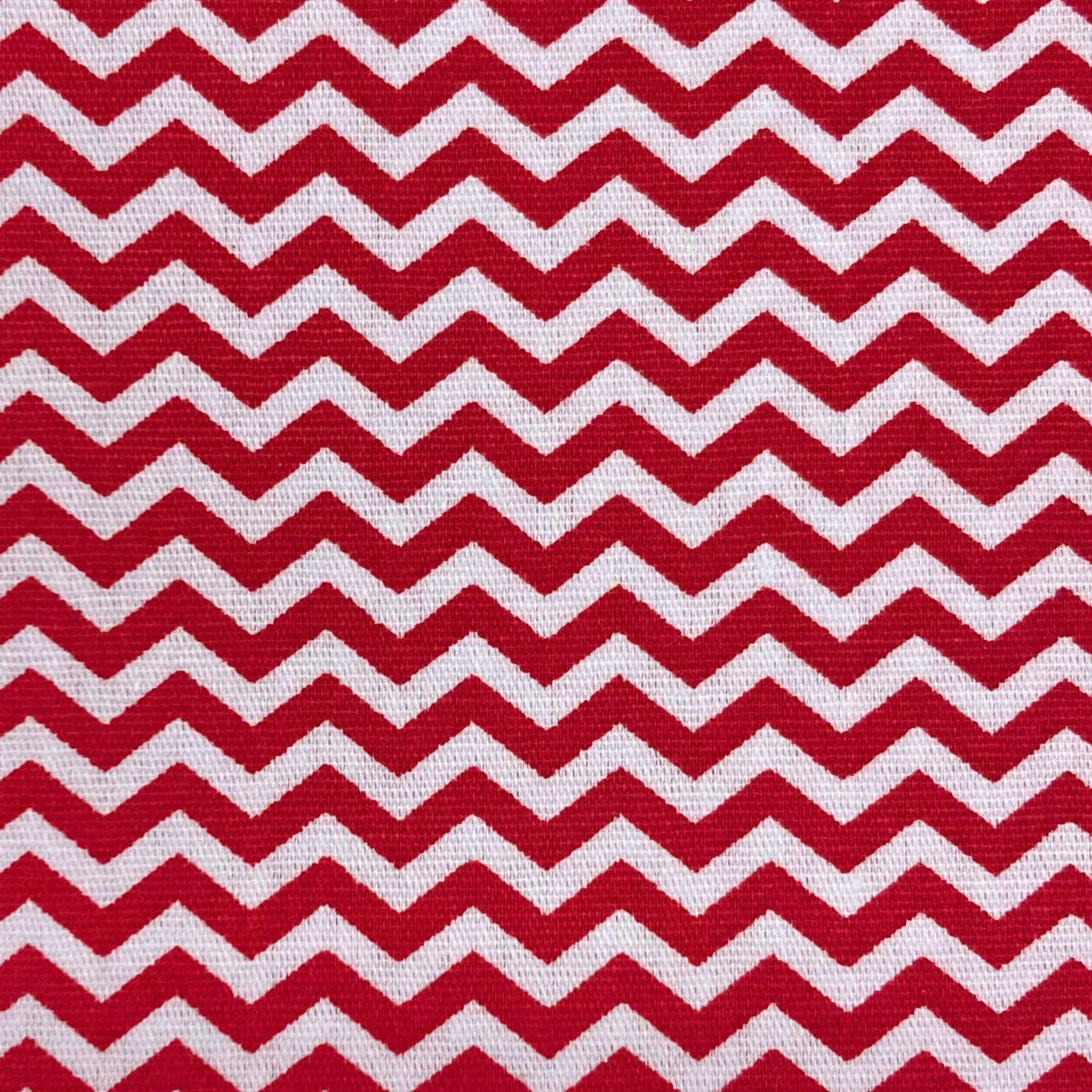 Tricoline Chevron Vermelho e  Branco Delicado