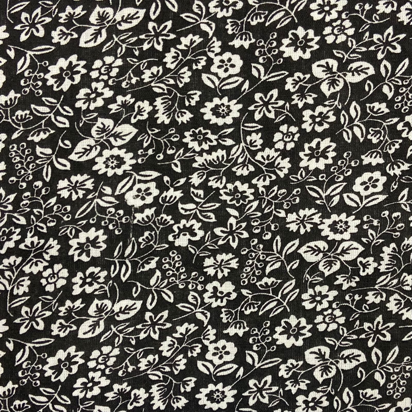 Tricoline Floral Miudinho Preto e Branco LIQUIDA